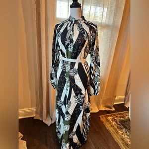 Maxi Dress Medium Tavin Floral Geometric Modern Turtleneck Contemporary